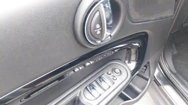Mini Mini countryman 136 ch bva7 — photo 23