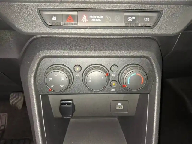 Dacia Jogger tce 110 7 places — photo 26