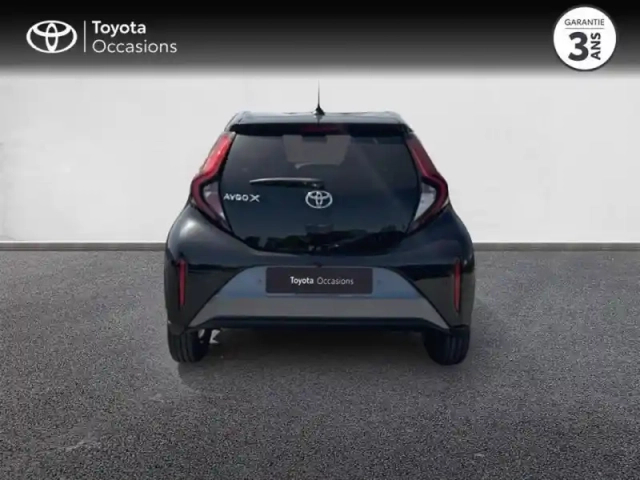 Toyota Aygo X 1.0 vvt-i 72ch design my24 — photo 4