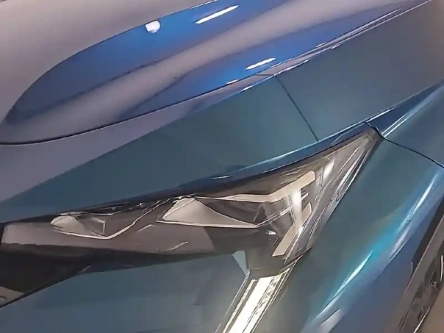 Peugeot 408 puretech 130 ch s&amp;s eat8 — photo 19