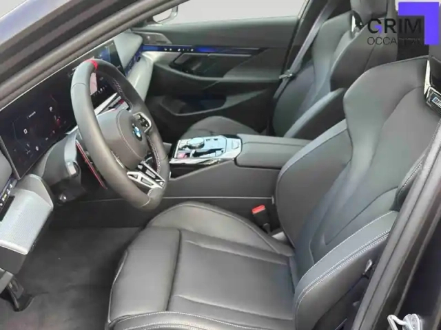 Bmw Serie 5 m5 touring phev 727 ch bva8 — photo 4