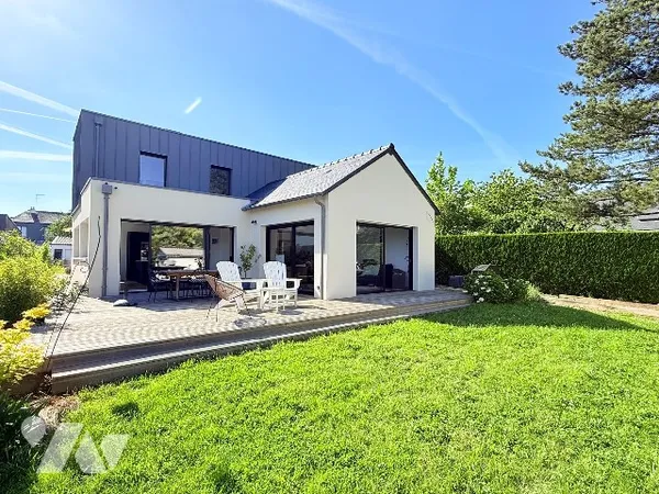 Maison 6 pièces 206 m²