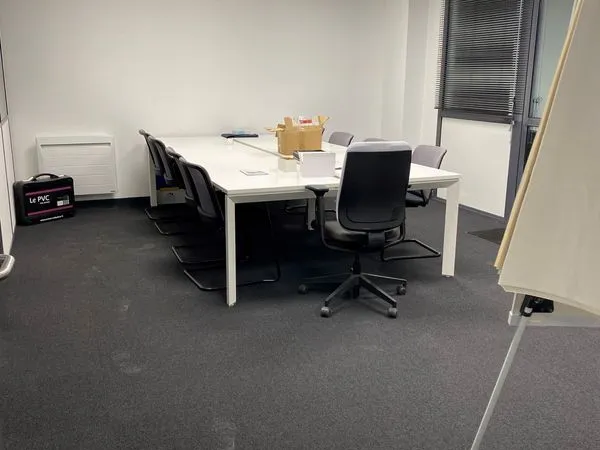 A LOUER BUREAUX BOHALGO à VANNES : 107 m2