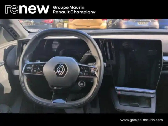 Renault Megane e-tech electric ev60 220ch techno super charge -b — photo 11