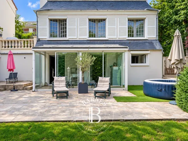 Appartement rez-de-jardin Bois