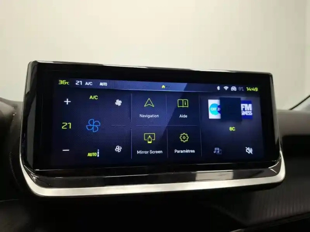Peugeot 208 hybrid 110 ch e-dcs6 — photo 19