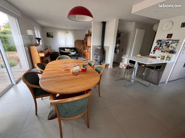 Maison moderne 5pièces- Toulouse Roseraie Argoulets garage jardin