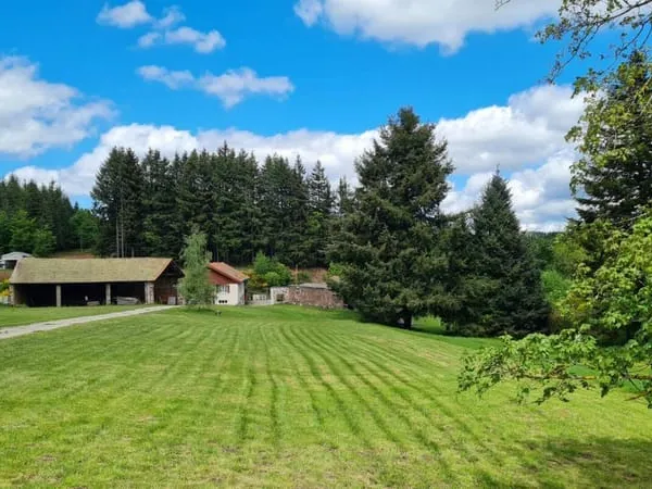Maison 8 pièces 260 m²