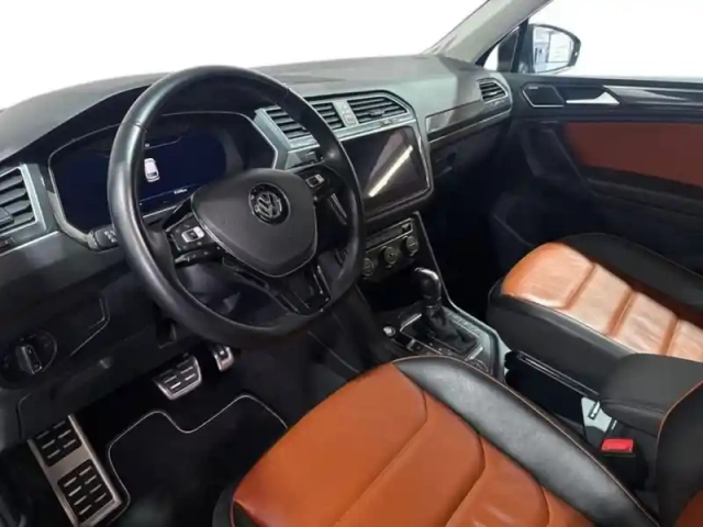 Volkswagen Tiguan 2.0 tdi 150 dsg7 4motion carat exclusive — photo 9