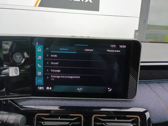 Renault 4 renault  e-tech electrique 150 ch autonomie confort — photo 52
