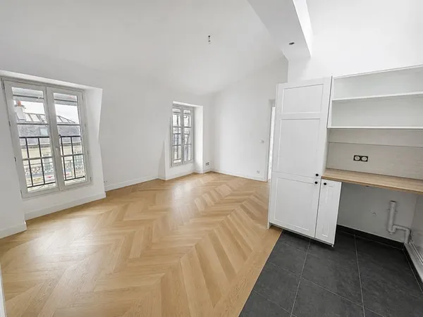 Rue Pierre Sémard - PARIS 9e