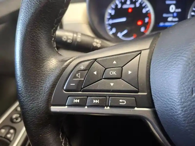 Nissan Micra ig-t 92 — photo 27
