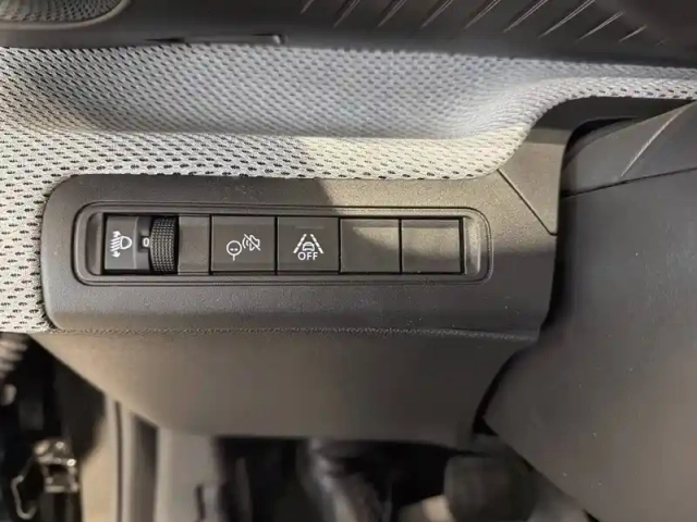 Citroën C3 hybride 110 ch e-dcs6 — photo 19