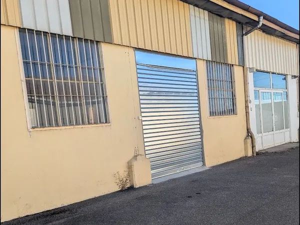 LOCAL 100m² Neufchateau