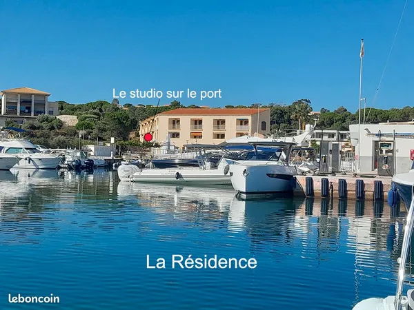 Studio au bord de mer