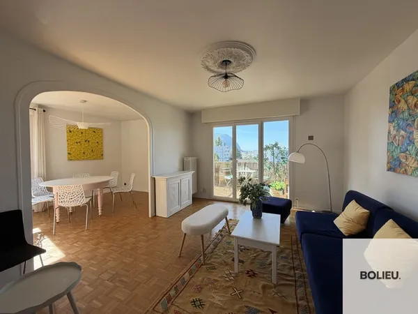 Vétraz-Monthoux T4 terrasse 3 chambres