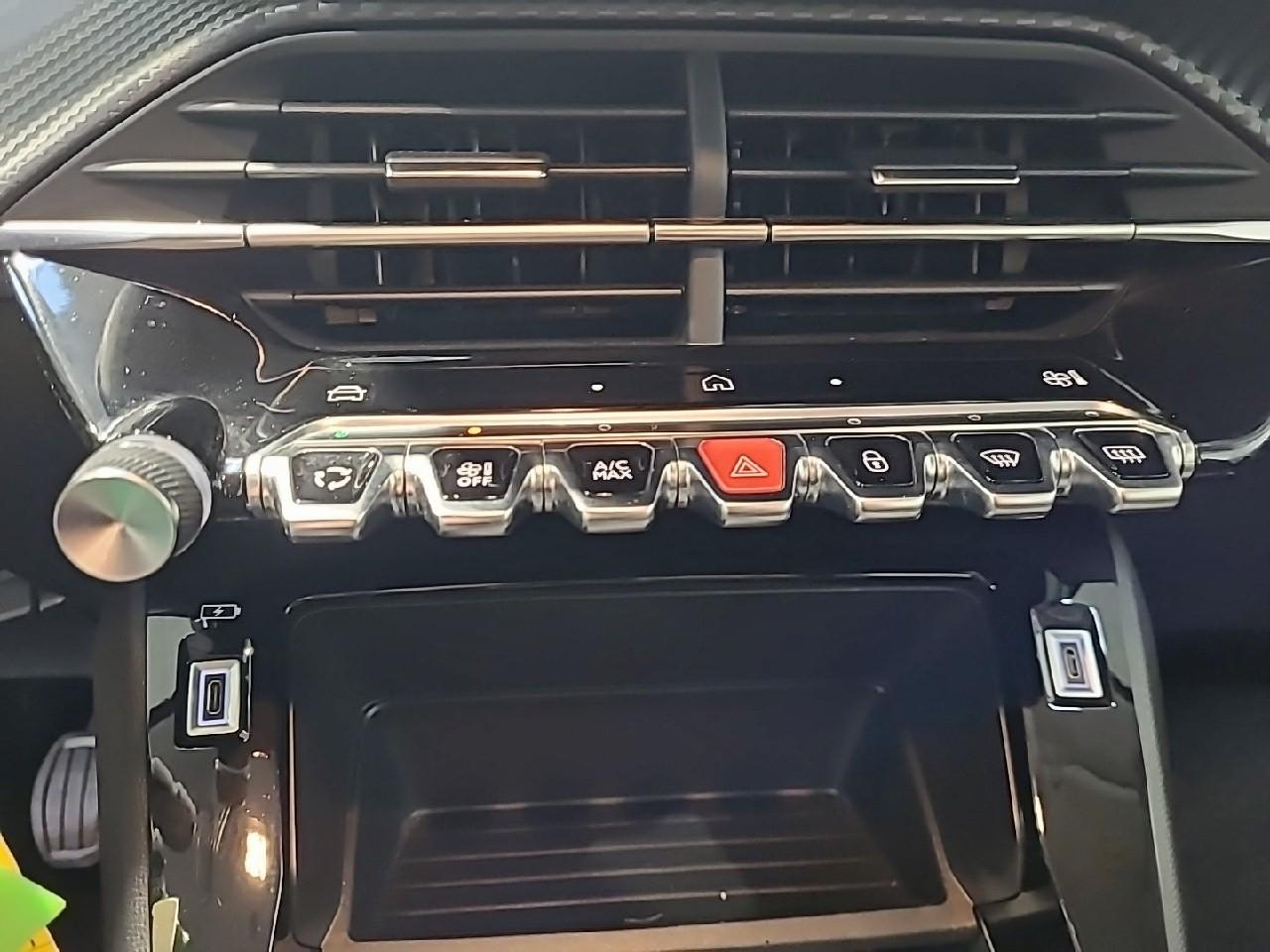Peugeot 208 puretech 75 s&s bvm5 active — photo 18