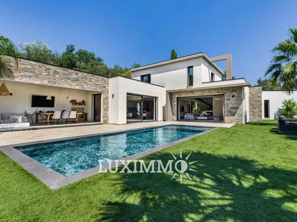 VILLA MODERNE 5CH - DOMAINE FERMÉ