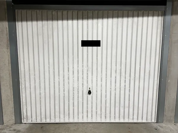 Loue parking 12m²