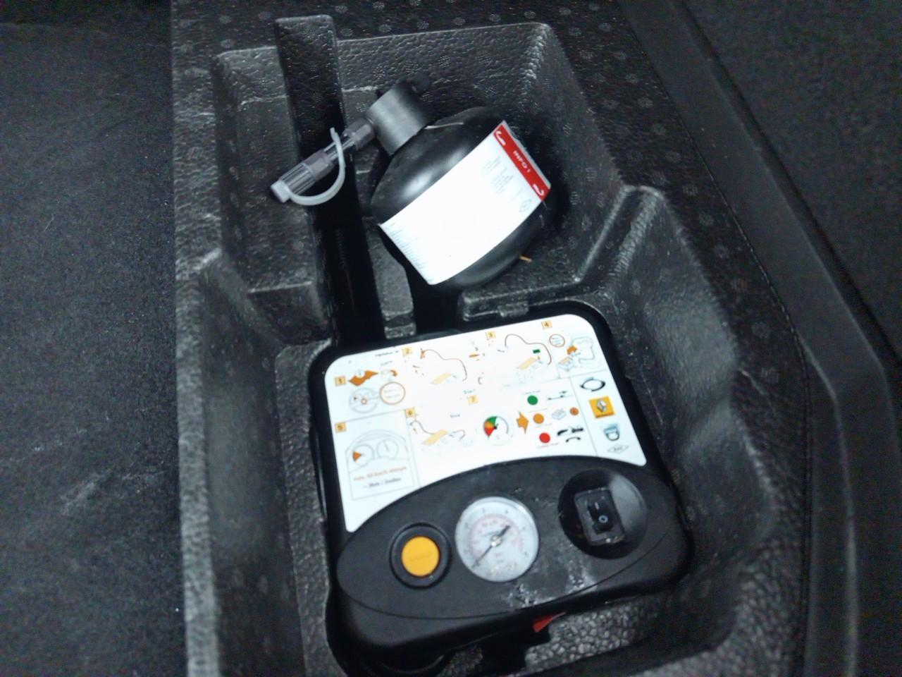 Renault Captur e-tech plug-in 160 intens — photo 23