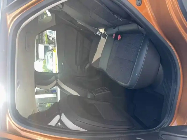 Renault Captur blue dci 95 — photo 23