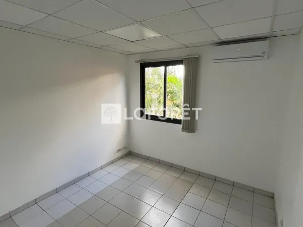 Bureaux 1 pièce 9 m²