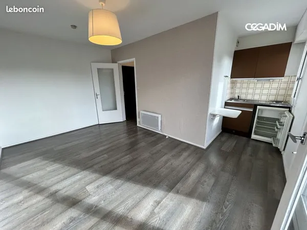 Studio 1 pièce 22 m²