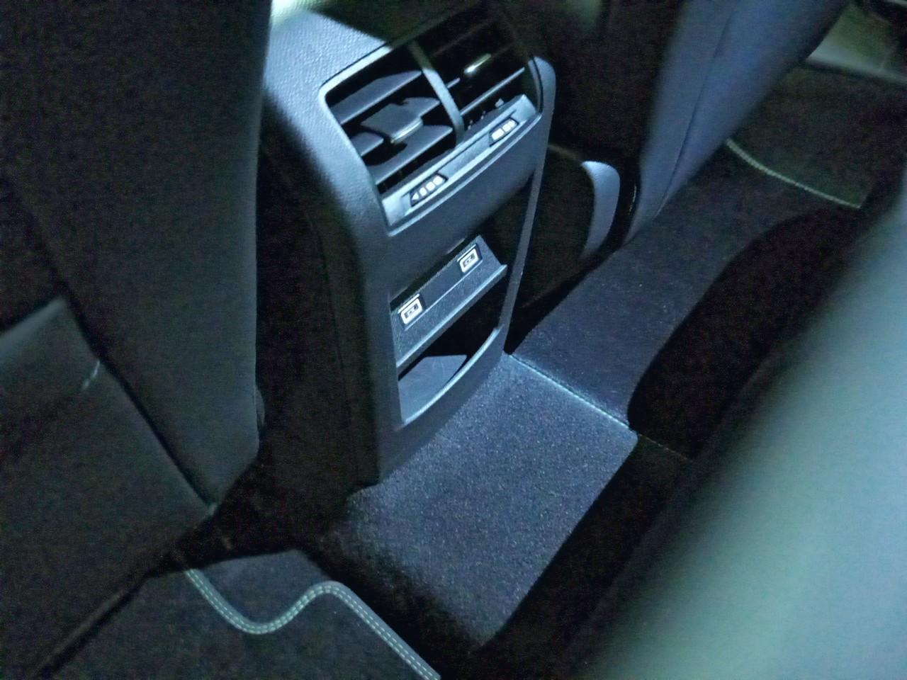 Peugeot 308 sw hybrid 136 e-dcs6 gt — photo 23