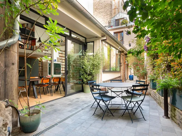 Maison réinventée avec jardin confidentiel à Faidherbe (quartier Ste Marguerite)