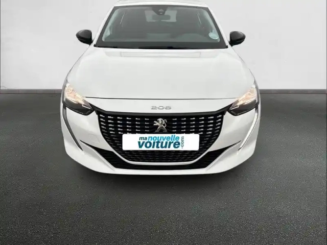 Peugeot 208 puretech 75 s&amp;s bvm5 — photo 2