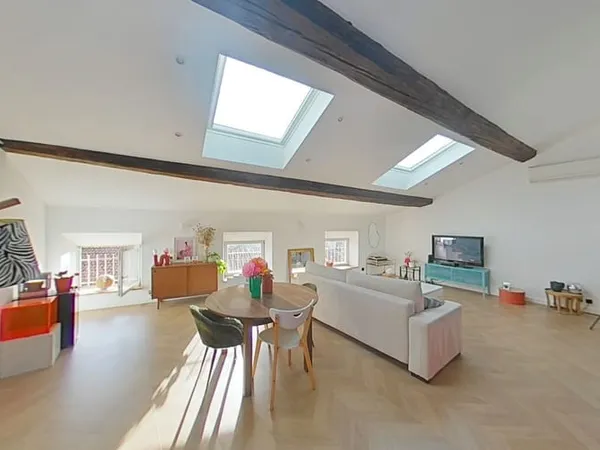 Appartement 3 pièces 77 m²