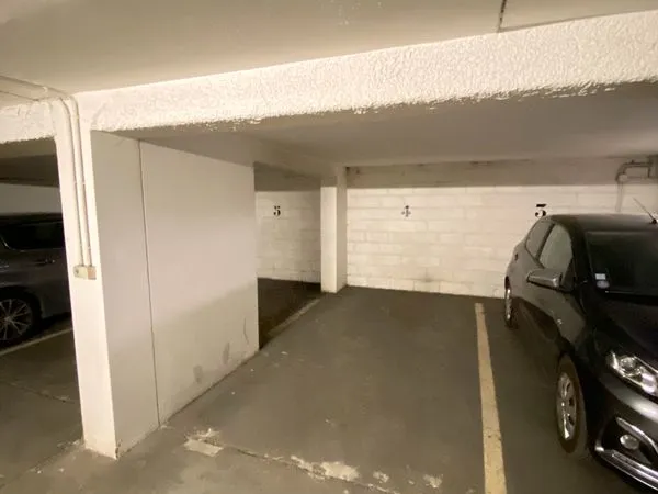 Place de parking à louer Picpus