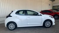 Toyota Yaris 116h Dynamic 5p MY22 — photo 4