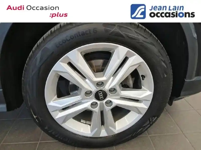 Audi Q2 35 tfsi 150 s tronic 7 — photo 9