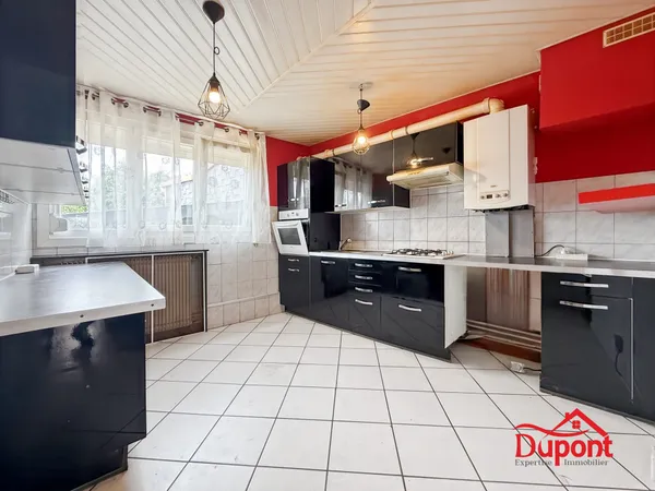 À Vendre : Charmante Maison Familiale à Revin  4 Chambres &