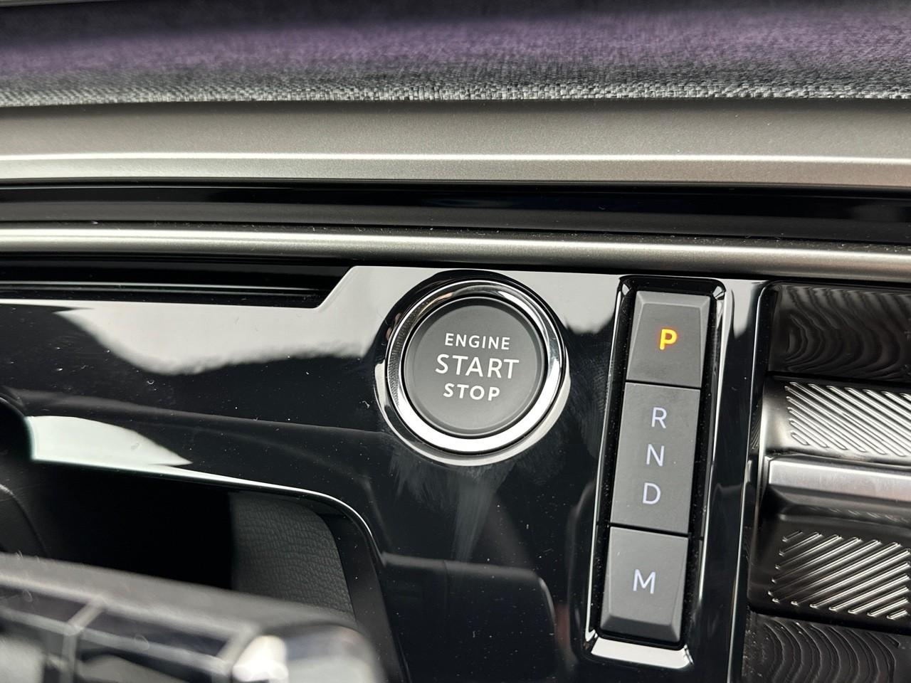 Peugeot 3008 hybrid 145 e-dcs6 gt — photo 28