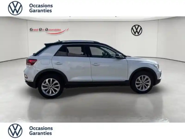 Volkswagen T-Roc 1.5 tsi evo 150ch style dsg7 — photo 8