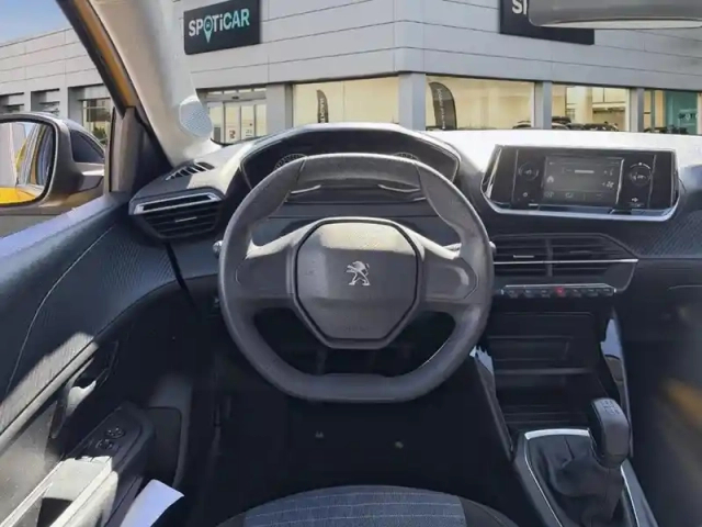 Peugeot 208 puretech 75 s&amp;s bvm5 like — photo 12