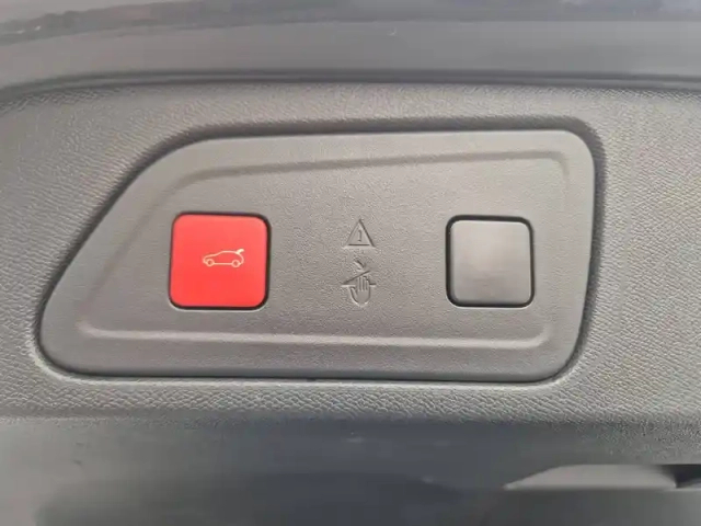 Citroën C5 Aircross hybride rechargeable 225 s&amp;s e-eat8 — photo 21