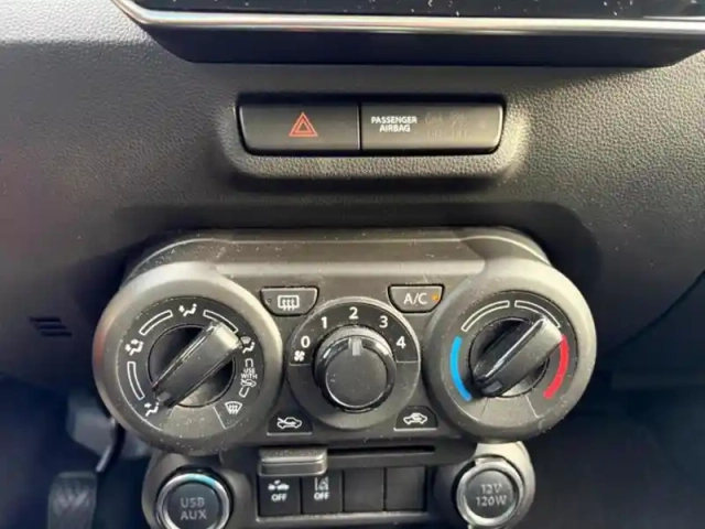 Suzuki Ignis 1.2 dualjet 85 shvs privilege — photo 18