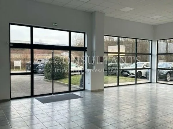 Local commercial 178 m² ANNECY