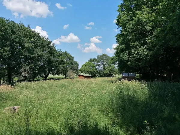 Terrain constructible 2259 m² ? Loyat ? 44 990 FAI
