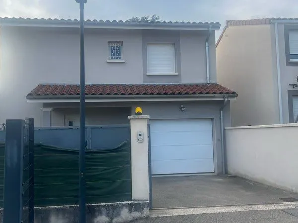 Maison à louer à pont évêque 130m2