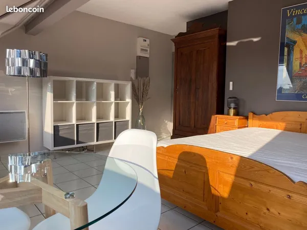 Studio Meublé Résidence Calme et Sécurisée proche Centre Ville Macon