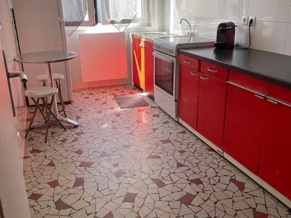 F2 meublé - zone pavillonnaire - quartier La ferme