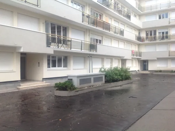 Loue studio 22m²