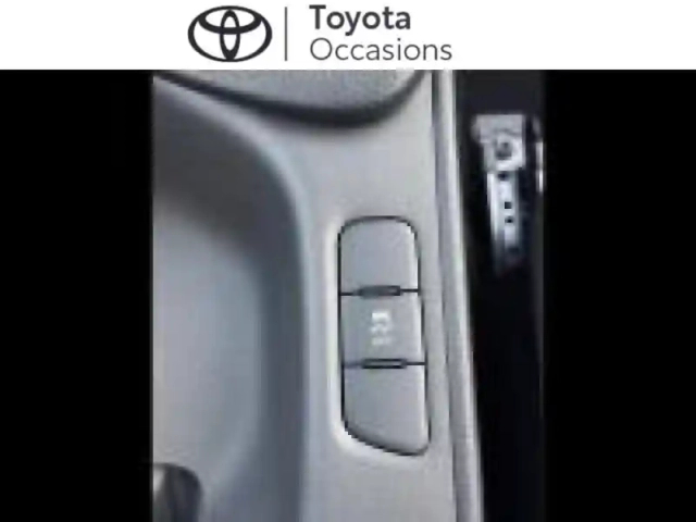 Toyota Yaris 70 vvt-i dynamic business 5p my22 — photo 9
