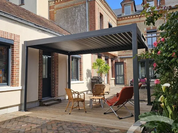 Maison 8 pièces 273 m²