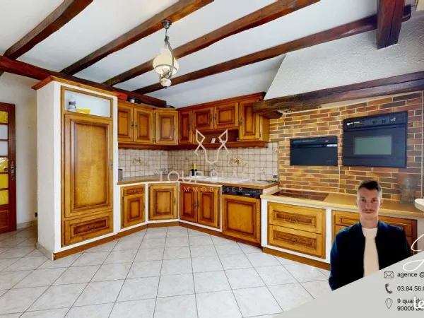 Maison 8 pièces 205 m²