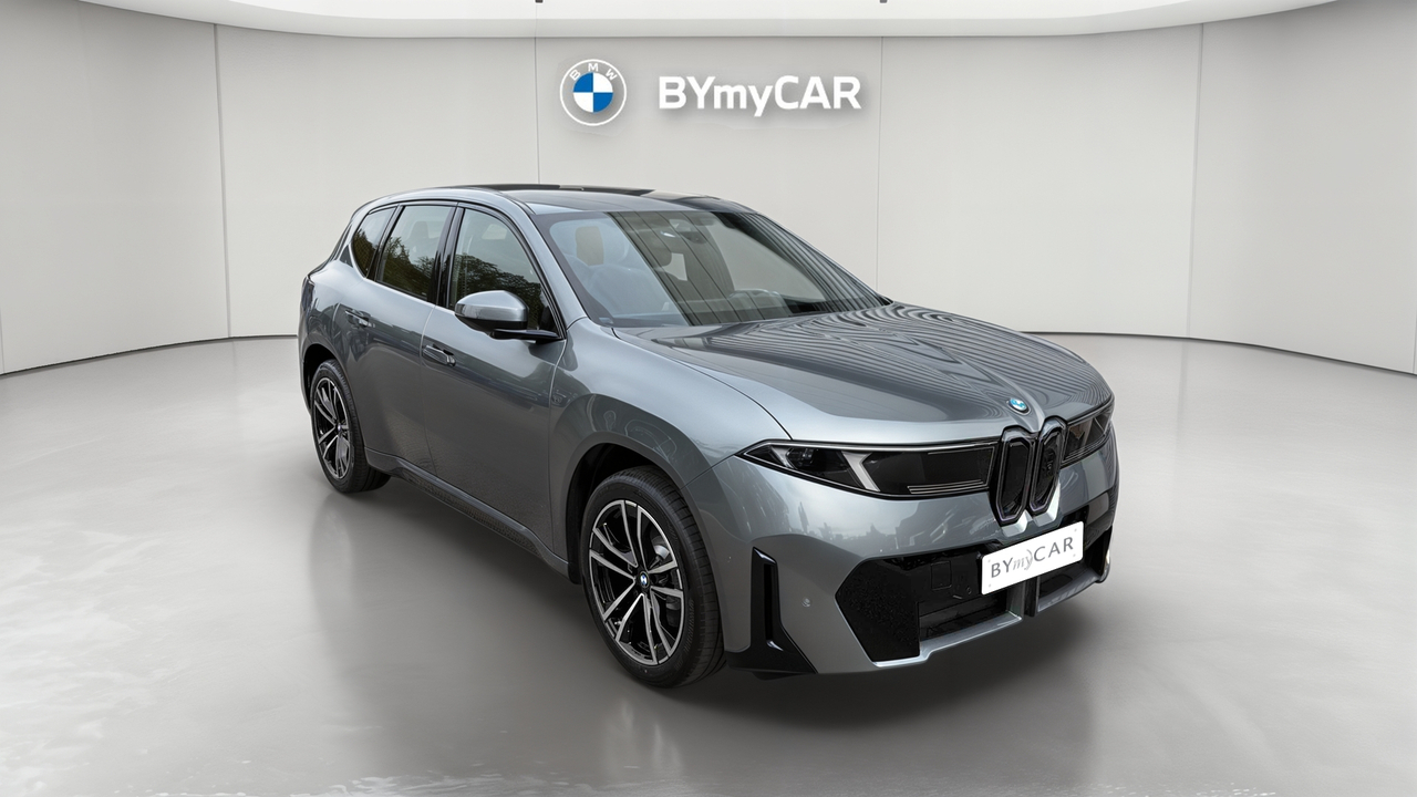 BMW iX3 50 xDrive — photo 7